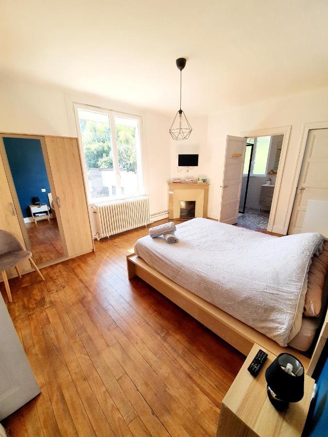 Appartement Spacieux, Wifi ,Cafe A Volonte Blaye-Les-Mines Eksteriør bilde